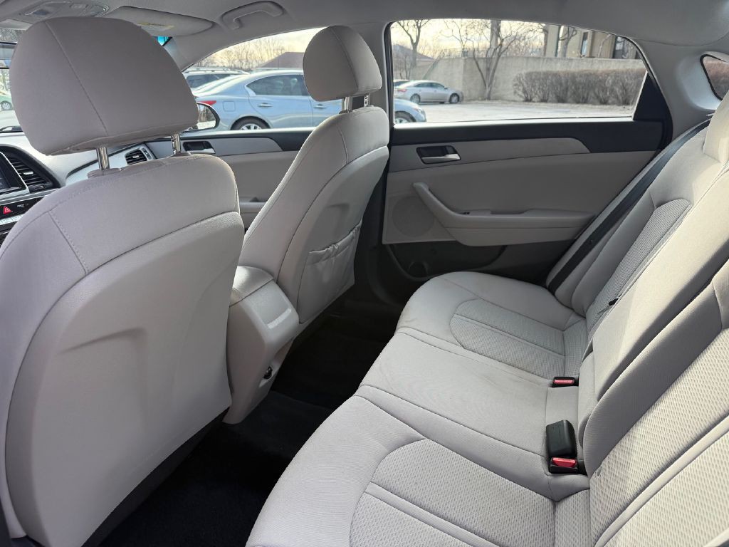 2018 Hyundai Sonata Image 24