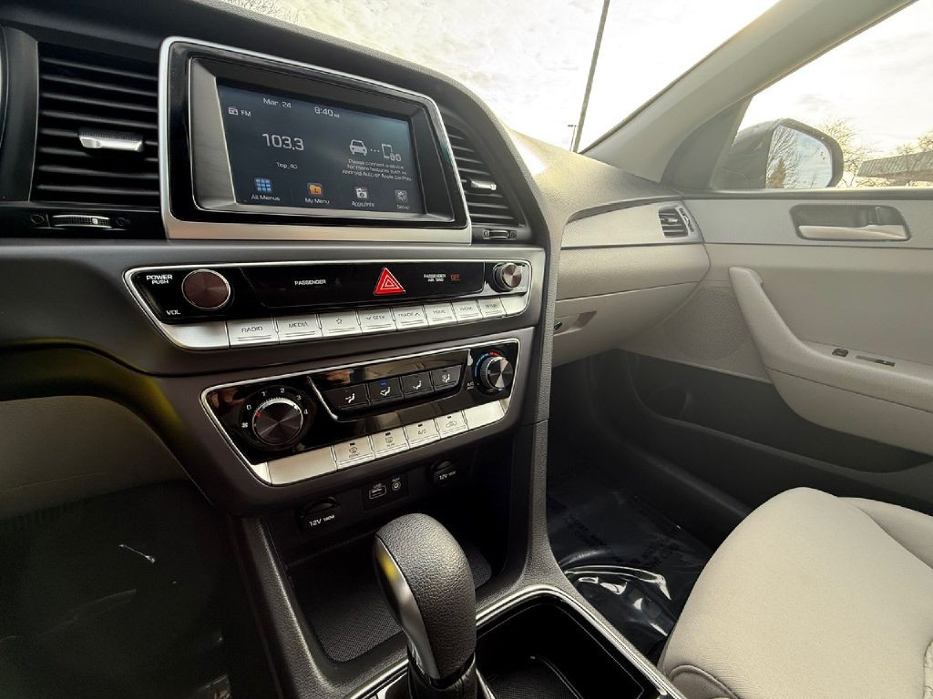 2018 Hyundai Sonata Image 25