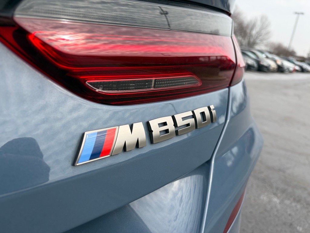 2022 BMW 8 Series Image 12