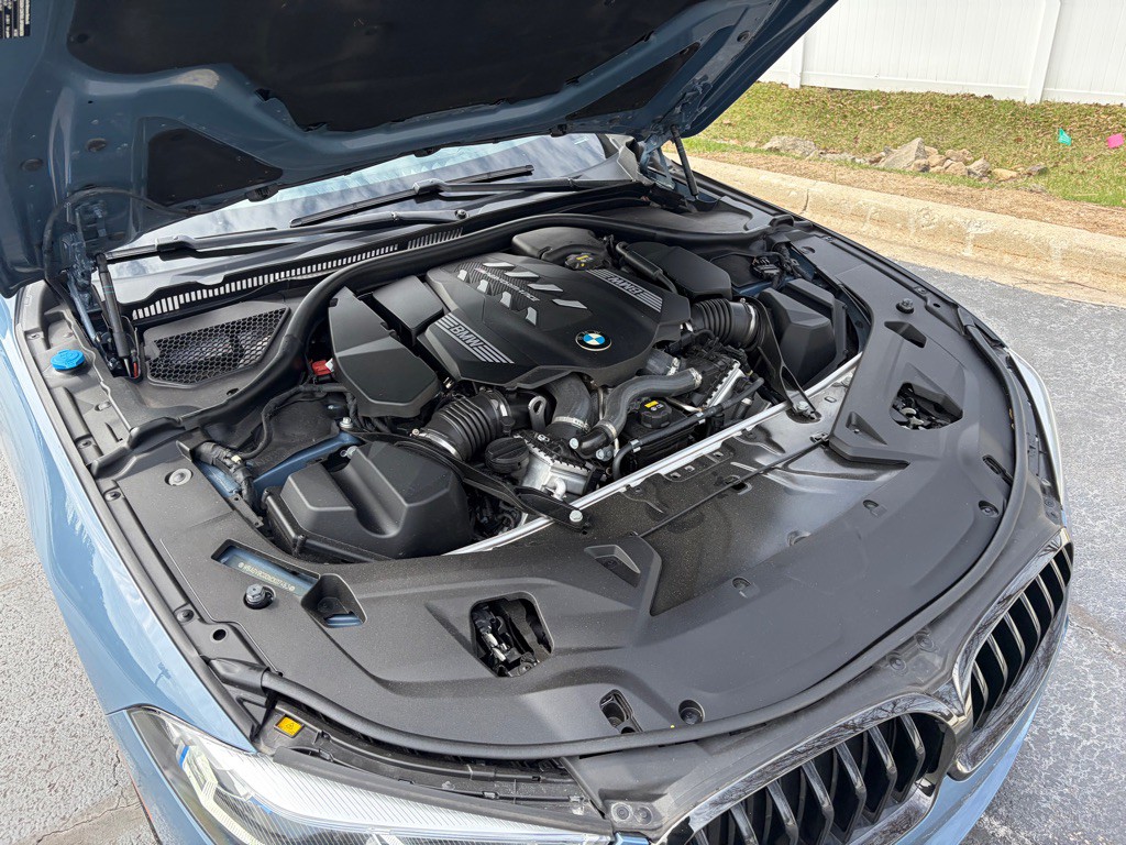 2022 BMW 8 Series Image 27