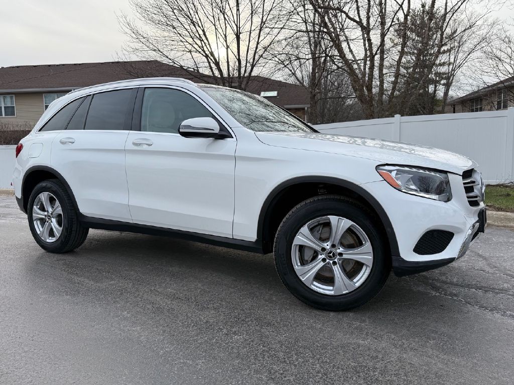 2018 Mercedes-Benz GLC-Class Image 2