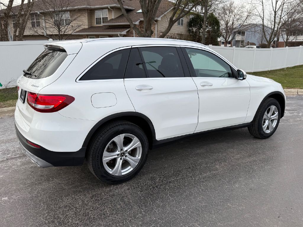 2018 Mercedes-Benz GLC-Class Image 6