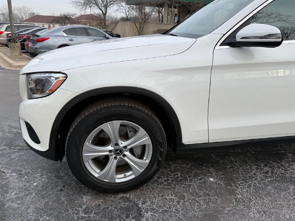 2018 Mercedes-Benz GLC-Class Image 10