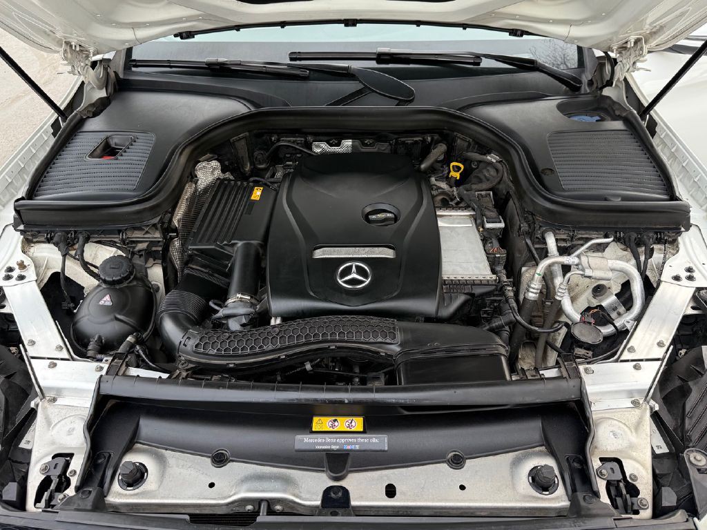 2018 Mercedes-Benz GLC-Class Image 33