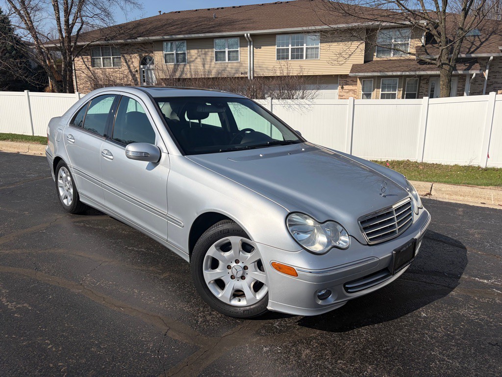 2006 Mercedes-Benz C-Class Image 3