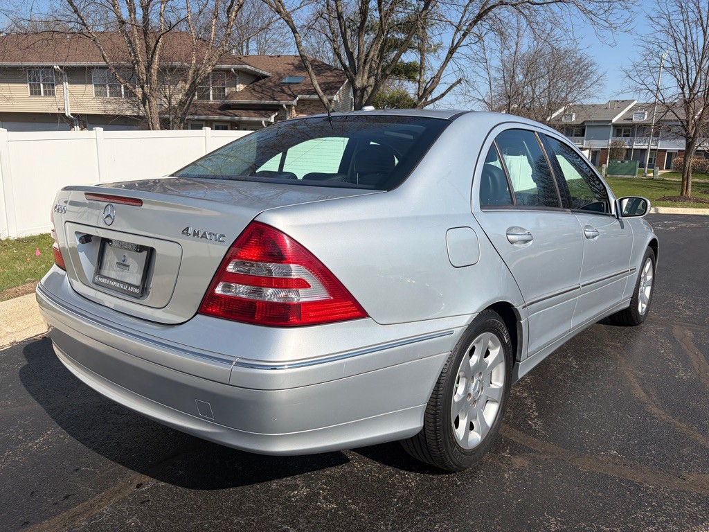 2006 Mercedes-Benz C-Class Image 8