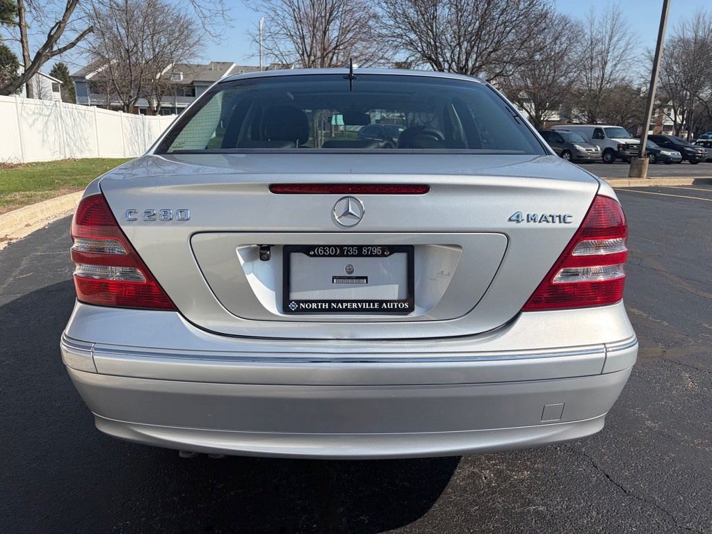 2006 Mercedes-Benz C-Class Image 10