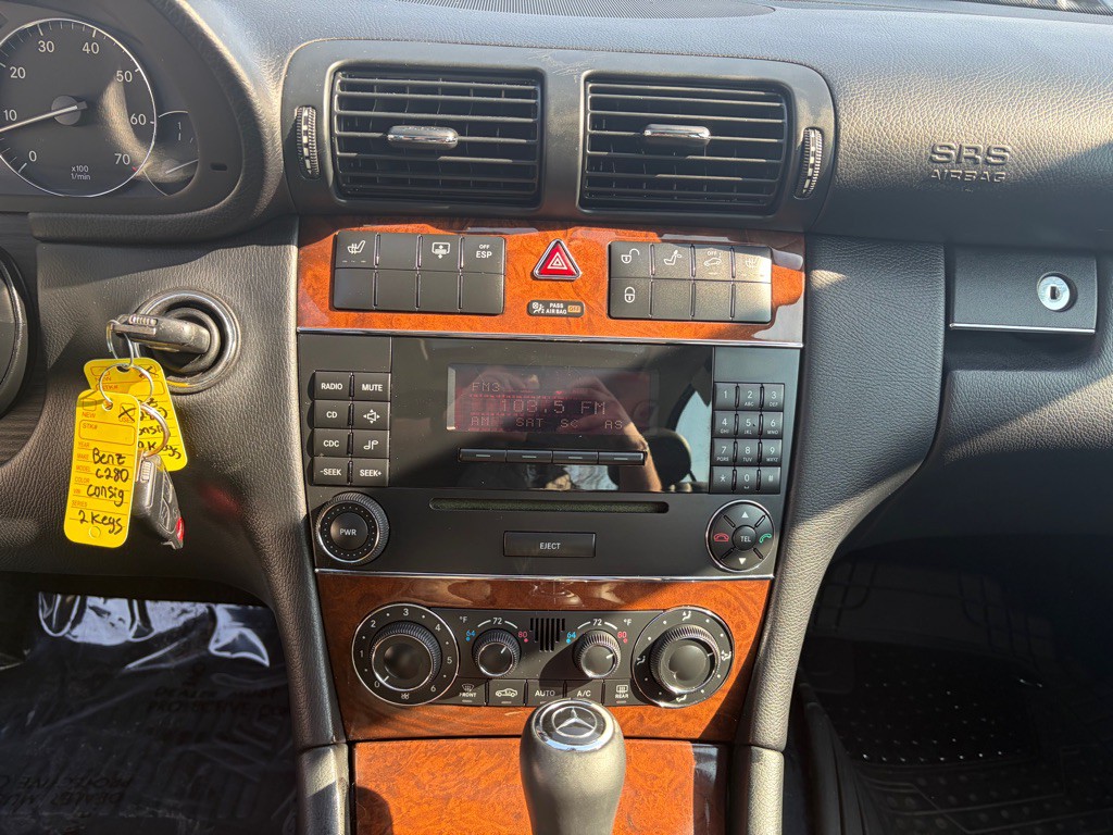 2006 Mercedes-Benz C-Class Image 29