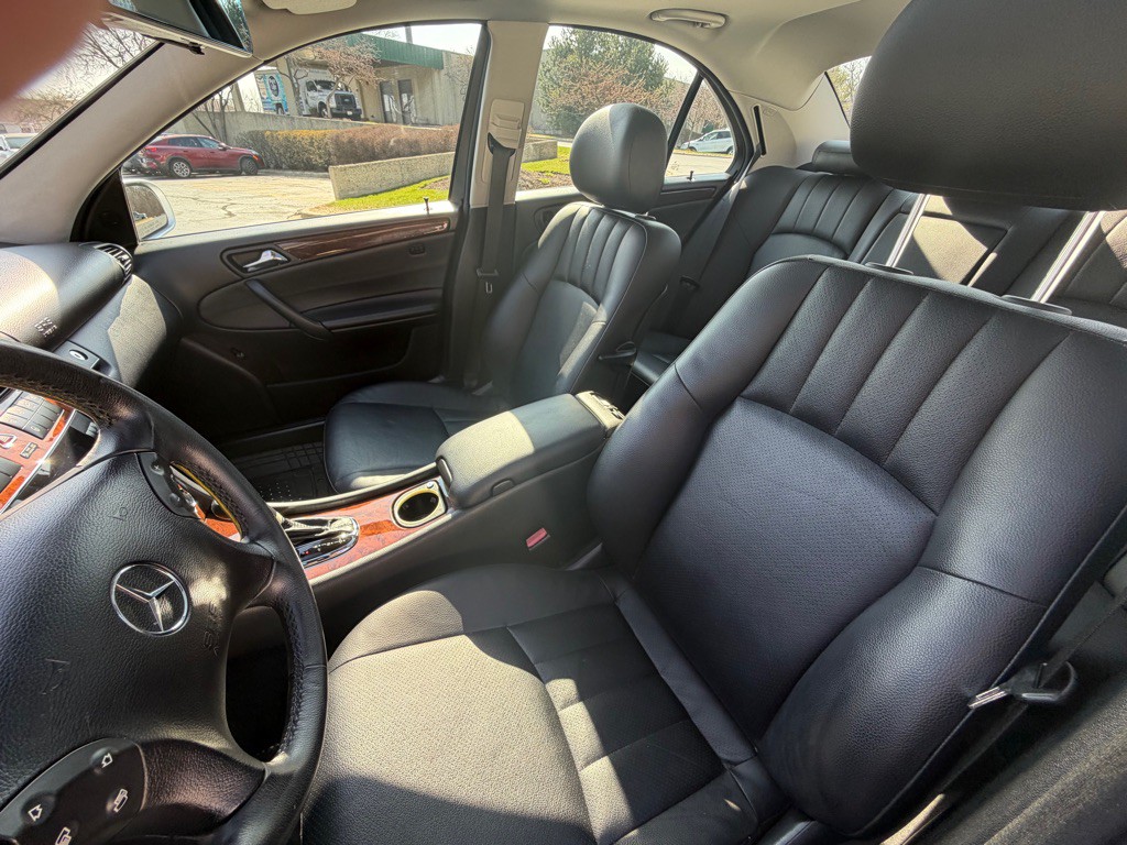 2006 Mercedes-Benz C-Class Image 37