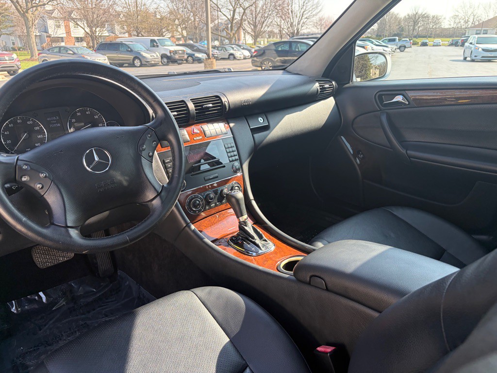 2006 Mercedes-Benz C-Class Image 46