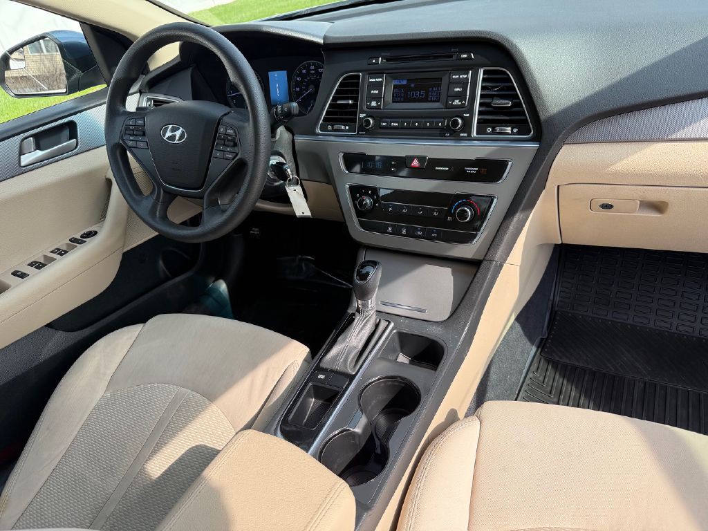 2015 Hyundai Sonata Image 12