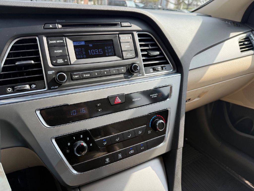 2015 Hyundai Sonata Image 27
