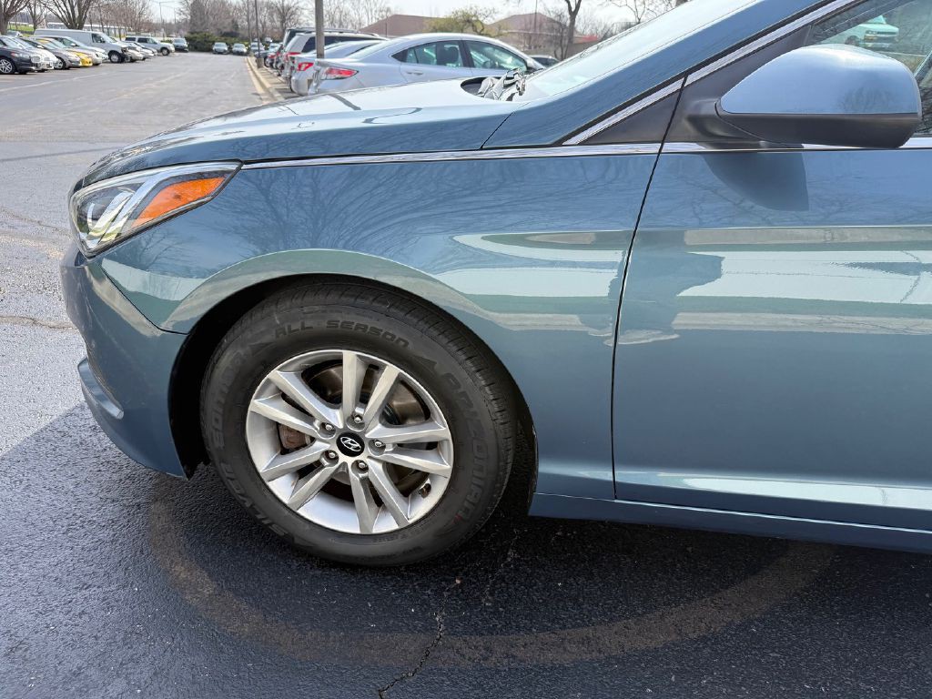 2015 Hyundai Sonata Image 31