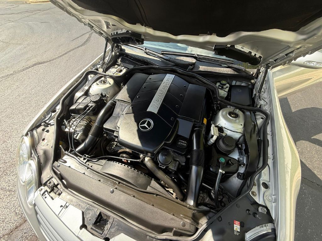2003 Mercedes-Benz SL-Class Image 28