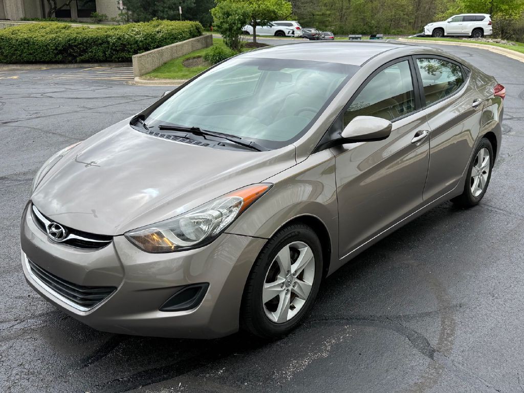 2011 Hyundai Elantra Image 10