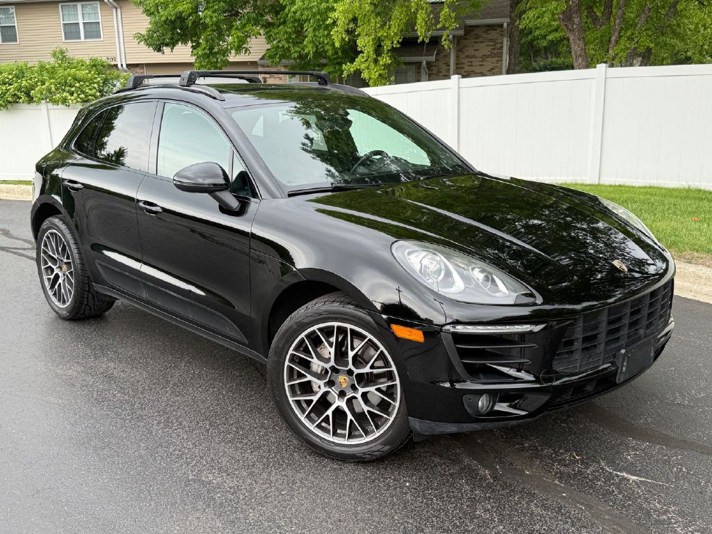 2018 Porsche Macan Image 1