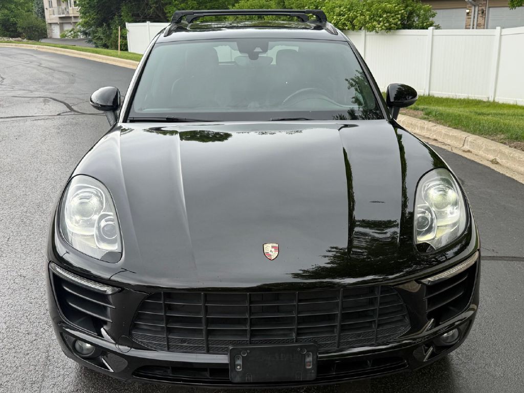 2018 Porsche Macan Image 10