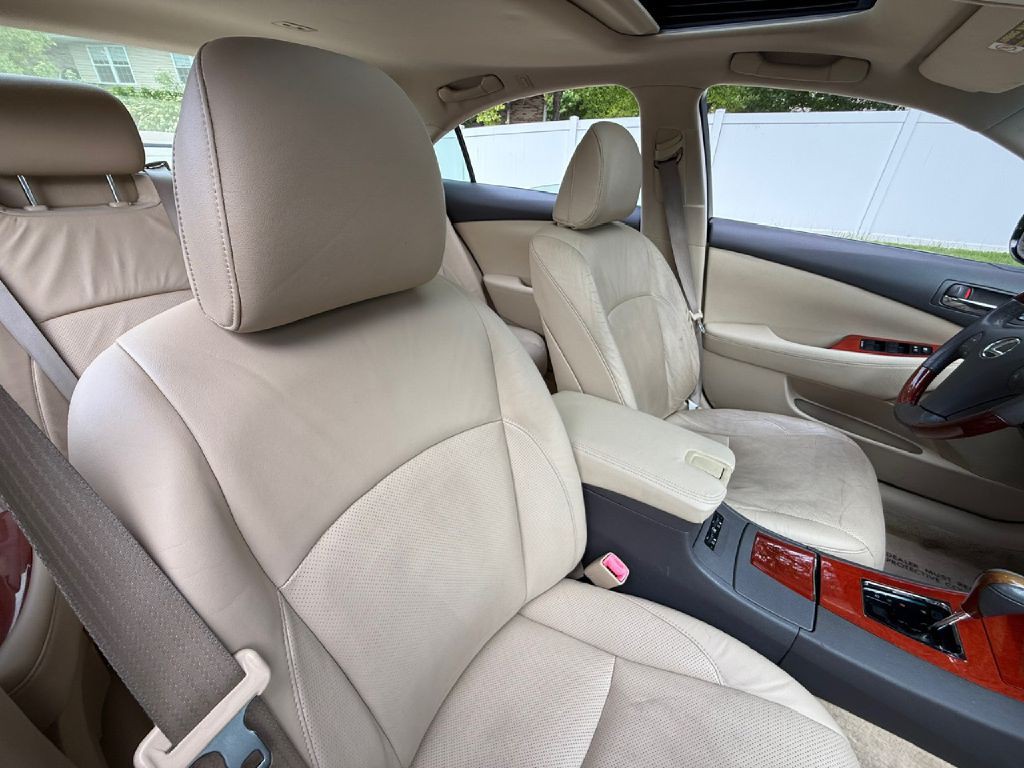 2007 Lexus ES Image 19