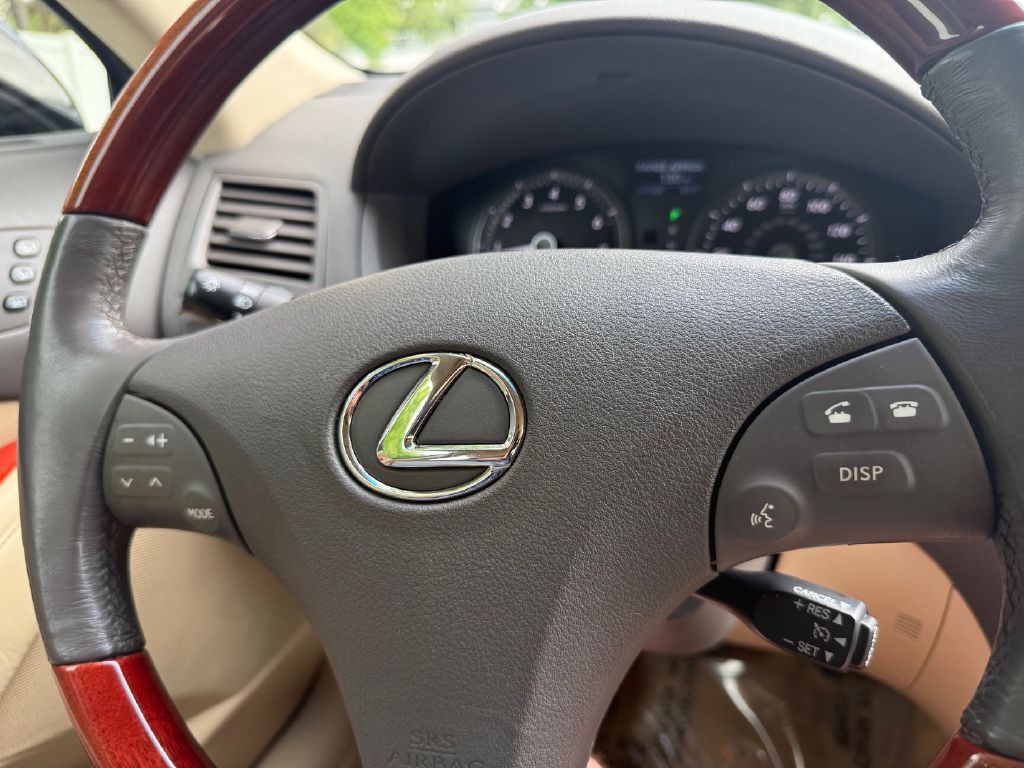 2007 Lexus ES Image 26