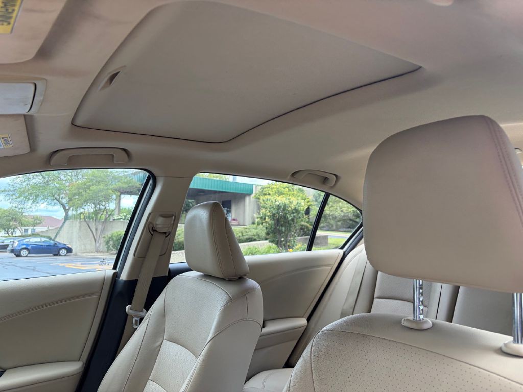 2013 Honda Accord Image 23