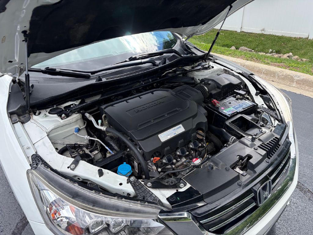 2013 Honda Accord Image 31