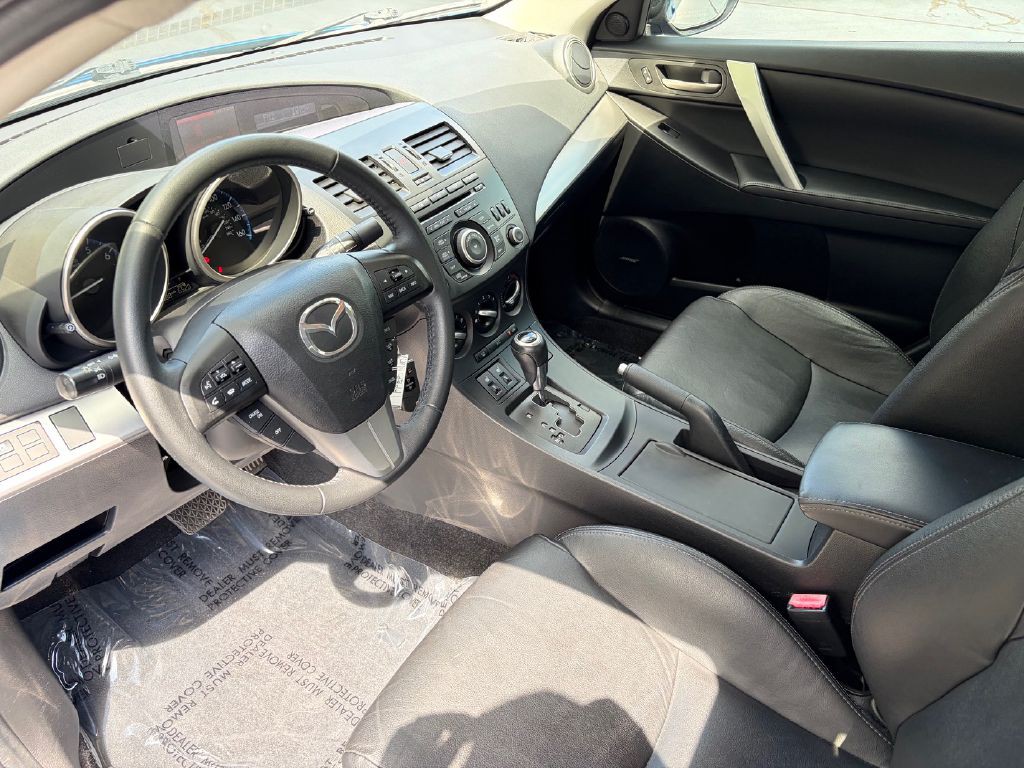 2012 Mazda Mazda3 Image 16
