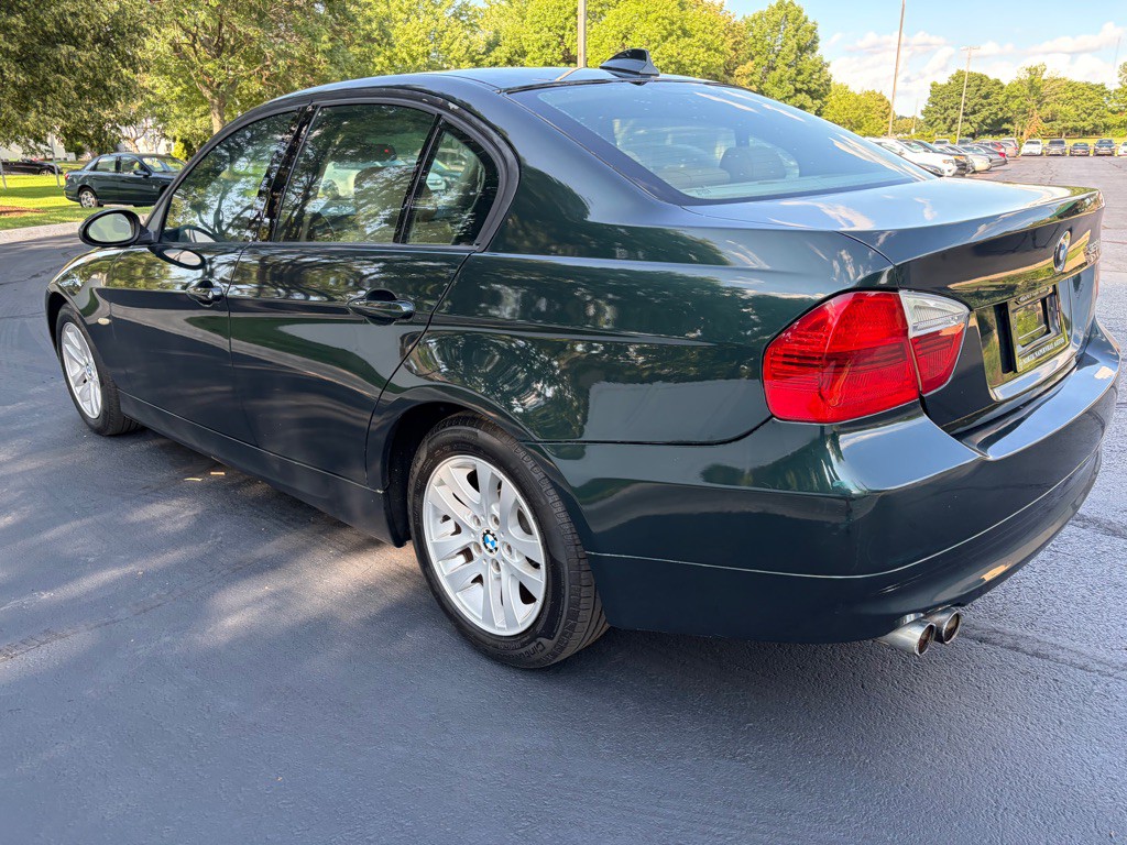 2007 BMW 3 Series Image 12