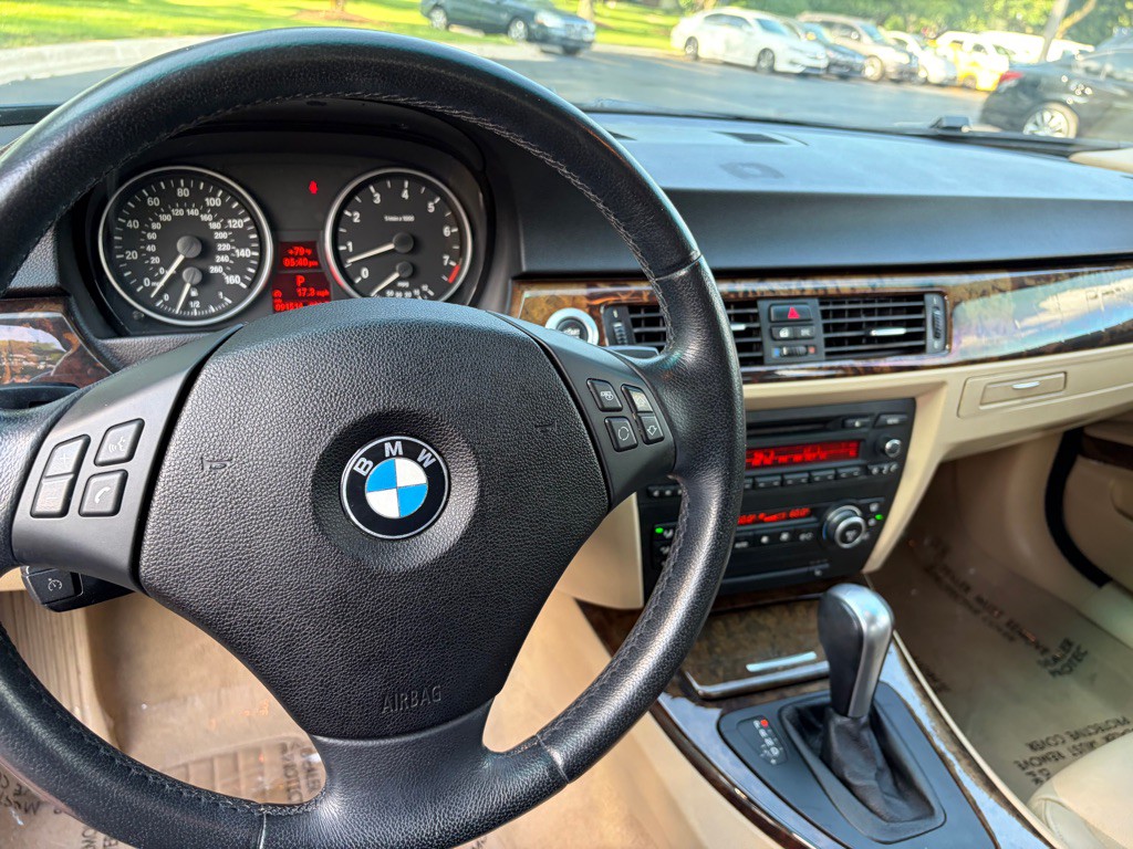 2007 BMW 3 Series Image 27