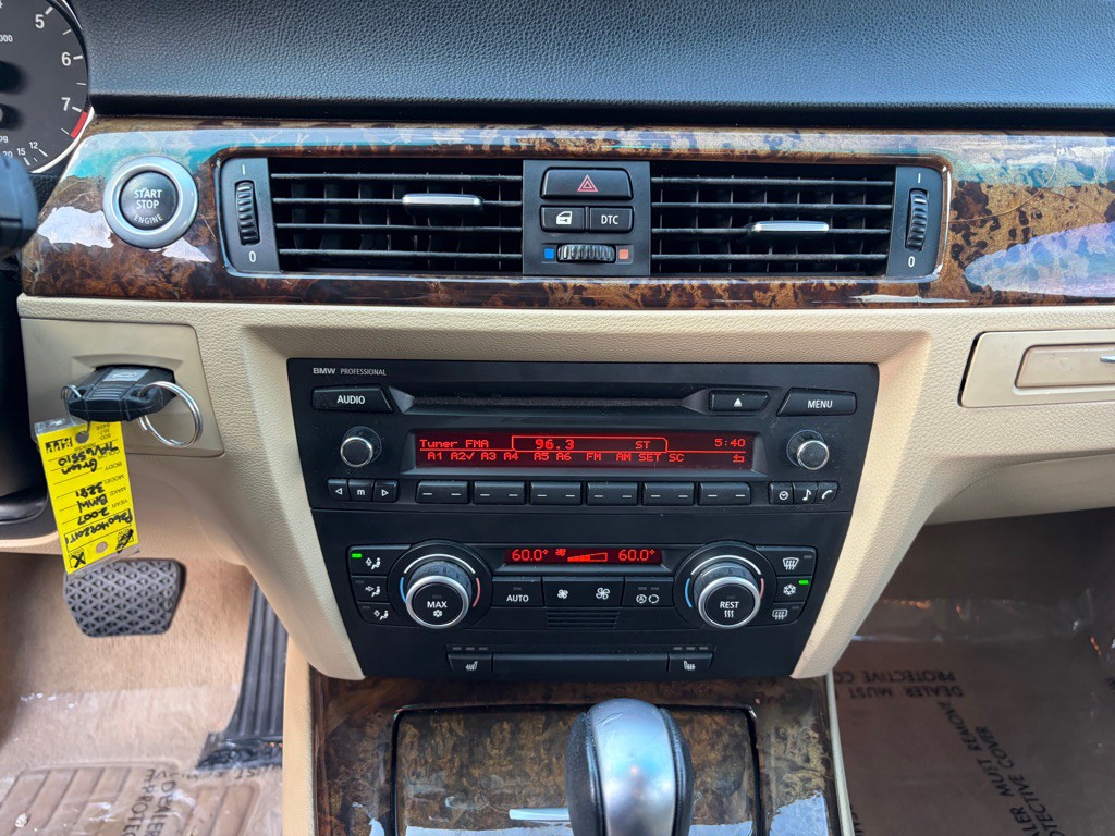 2007 BMW 3 Series Image 28