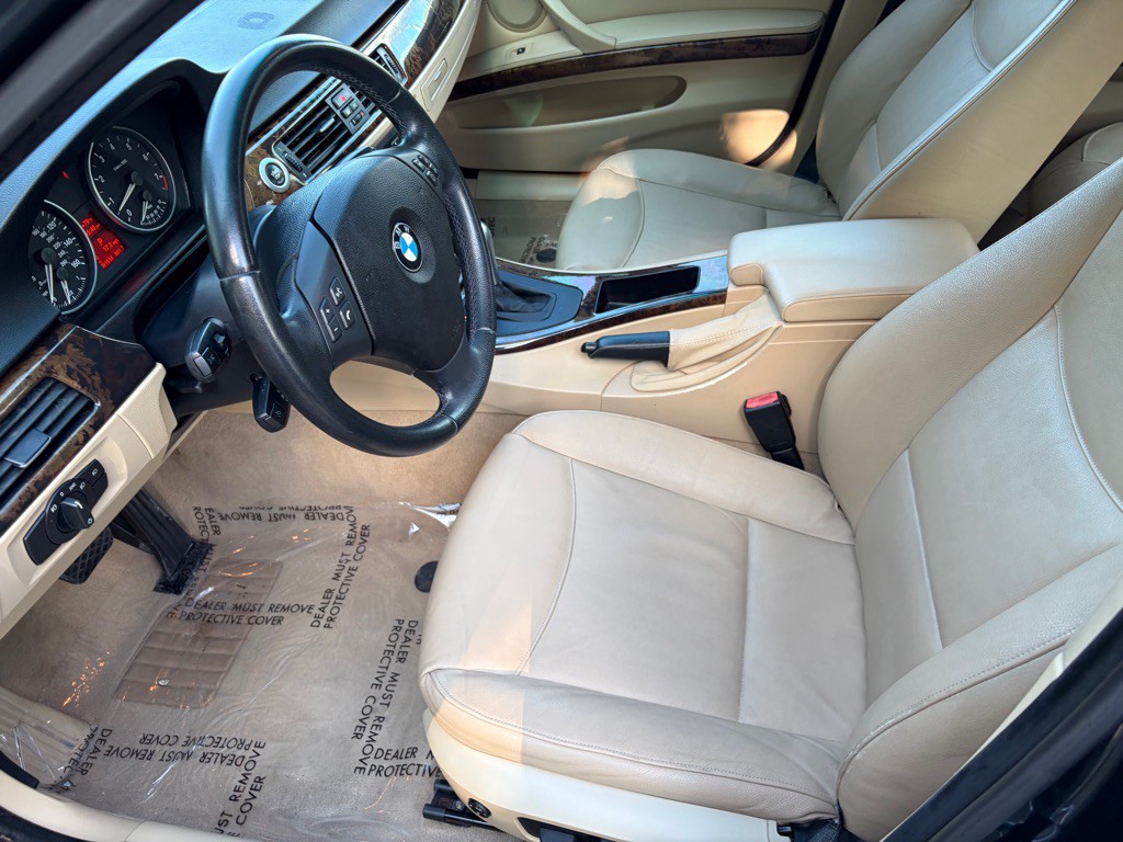 2007 BMW 3 Series Image 33