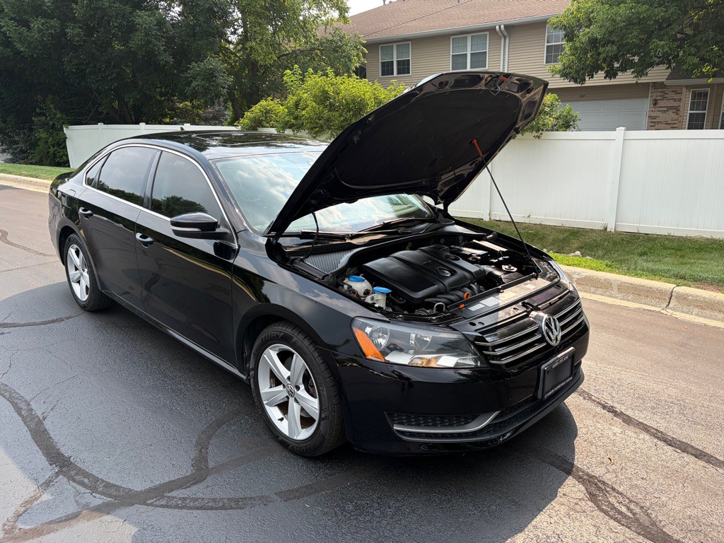 2013 Volkswagen Passat Image 20