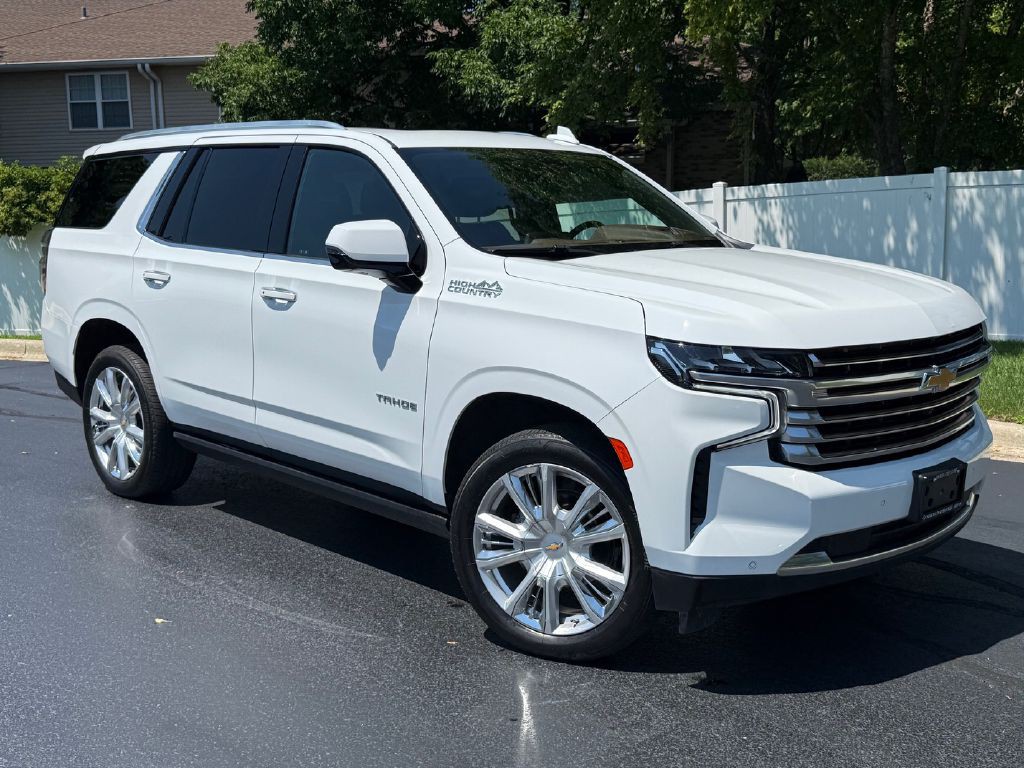 2023 Chevrolet Tahoe Image 2