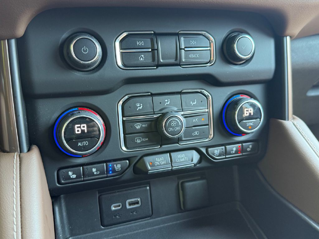 2023 Chevrolet Tahoe Image 19