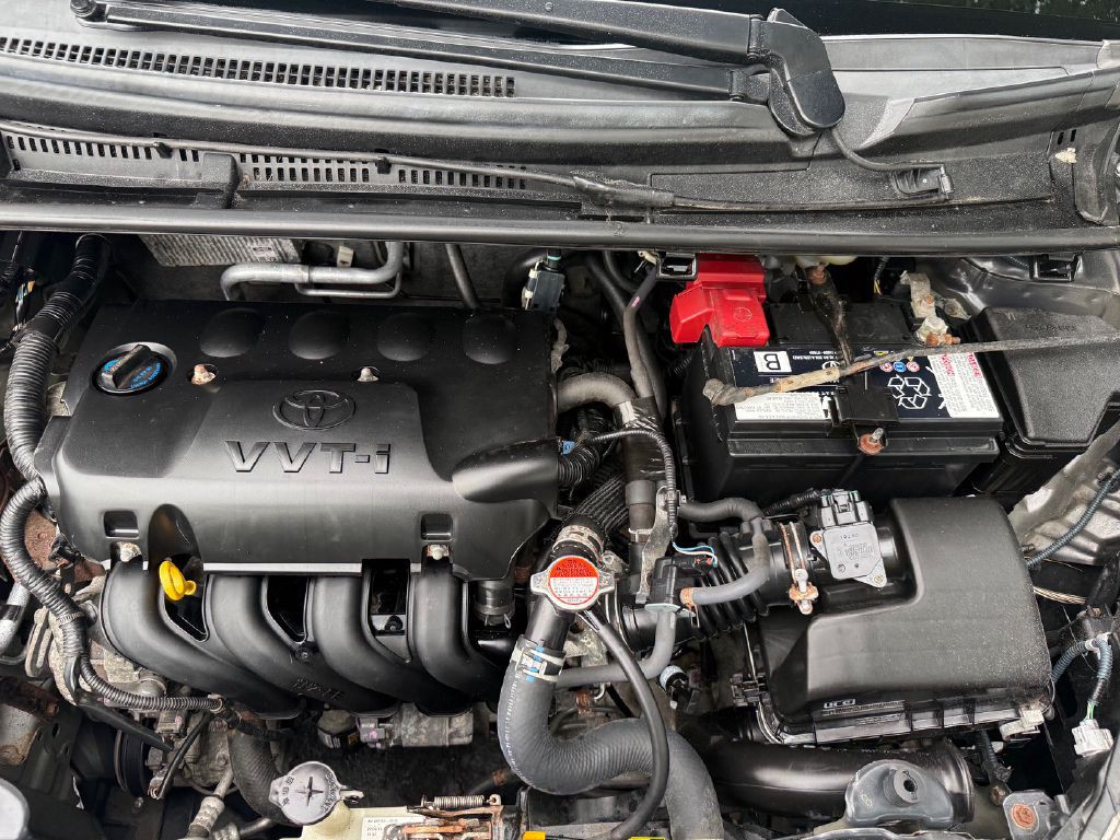 2017 Toyota Yaris Image 20