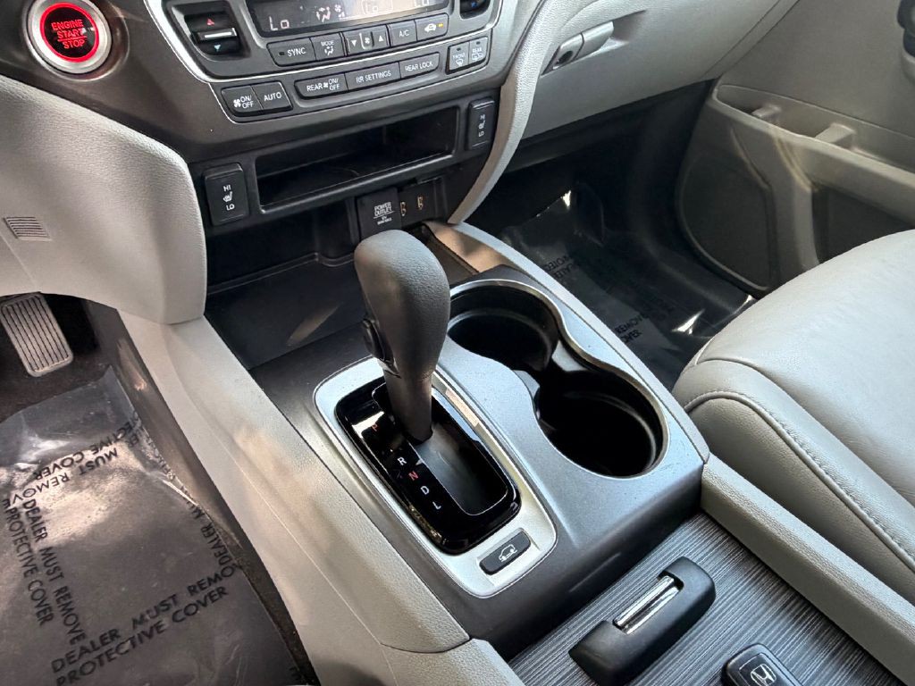 2016 Honda Pilot Image 31