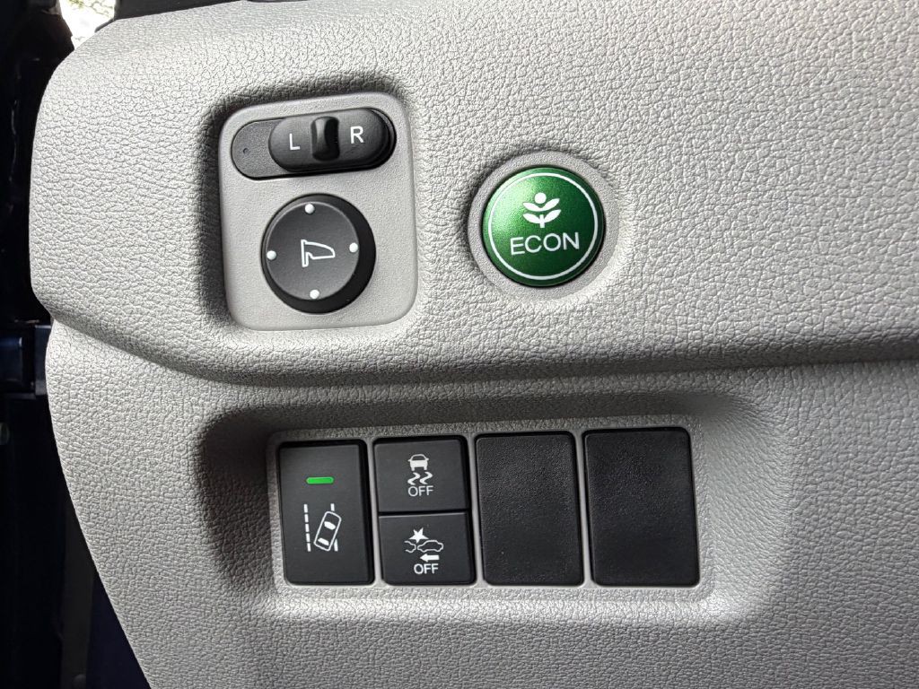 2016 Honda Pilot Image 34