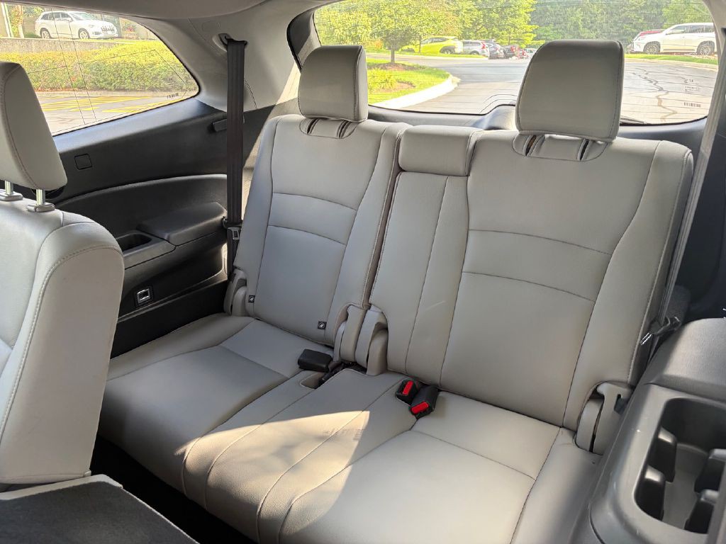 2016 Honda Pilot Image 42