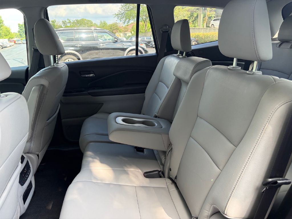 2016 Honda Pilot Image 47