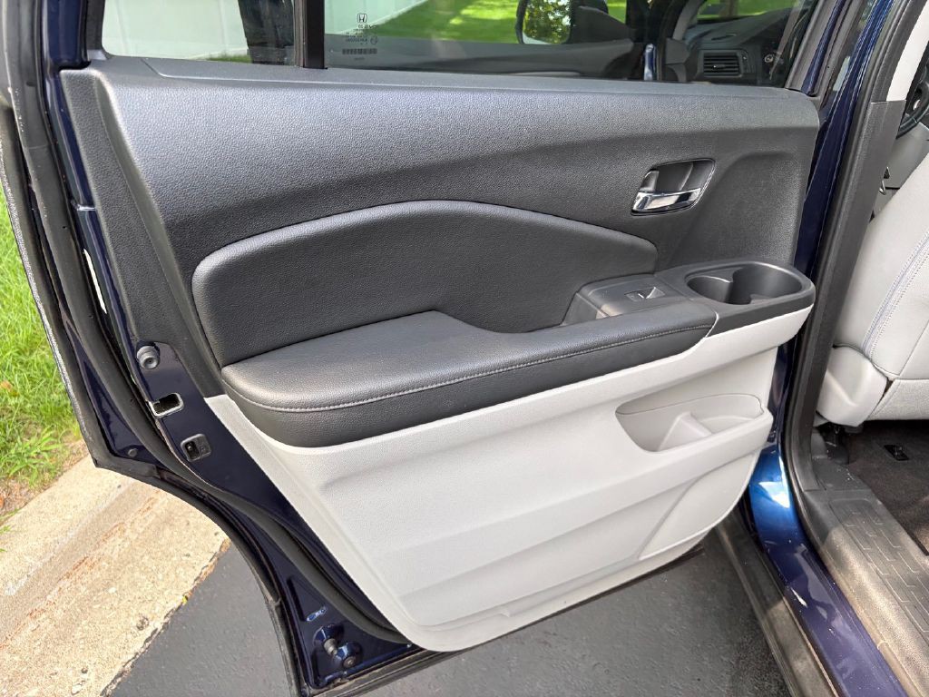 2016 Honda Pilot Image 51