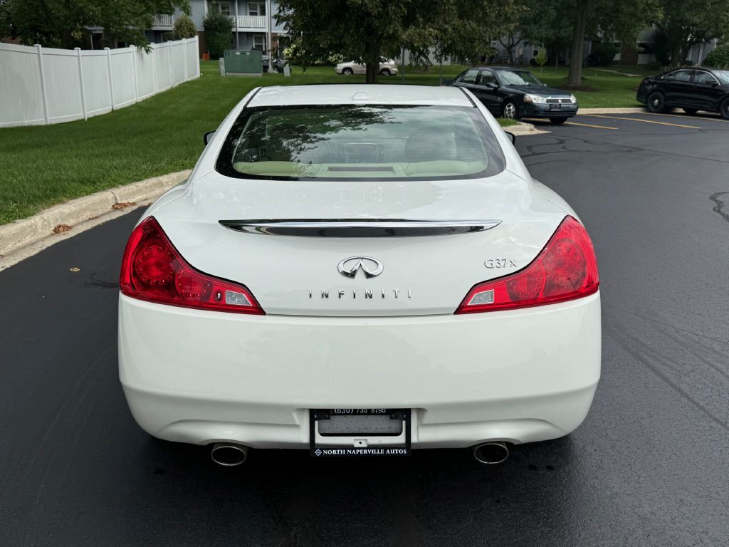2009 INFINITI G37 Image 7