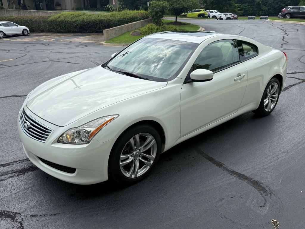 2009 INFINITI G37 Image 10