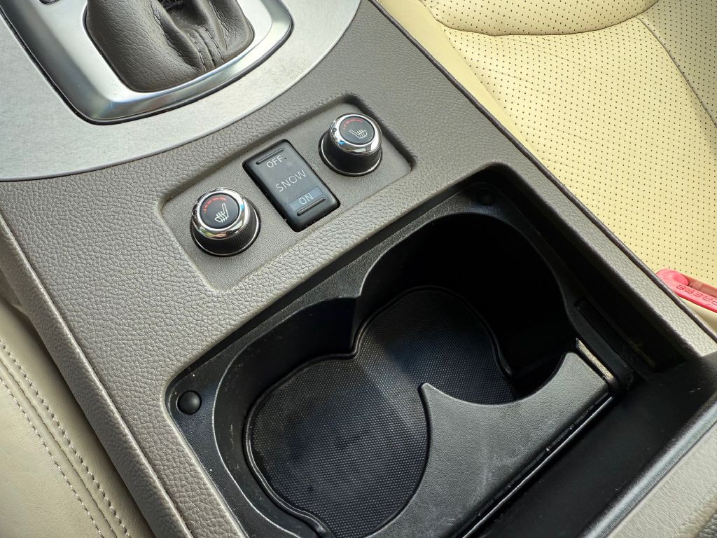 2009 INFINITI G37 Image 18