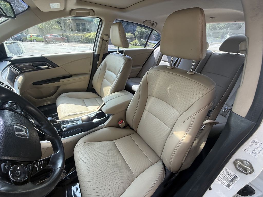 2016 Honda Accord Image 34