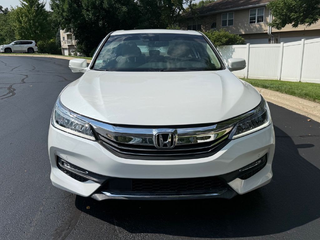 2016 Honda Accord Image 38