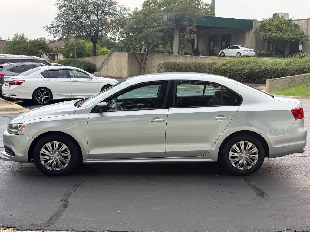 2014 Volkswagen Jetta Image 9