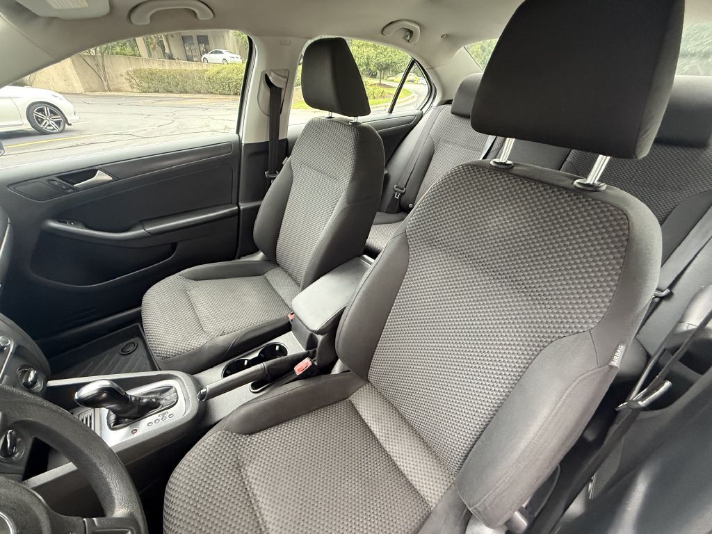 2014 Volkswagen Jetta Image 14