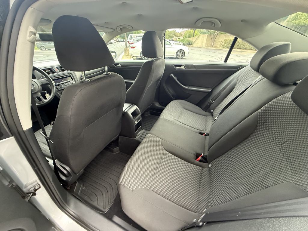 2014 Volkswagen Jetta Image 22