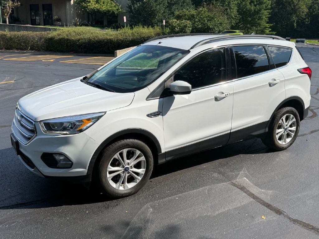 2019 Ford Escape Image 10