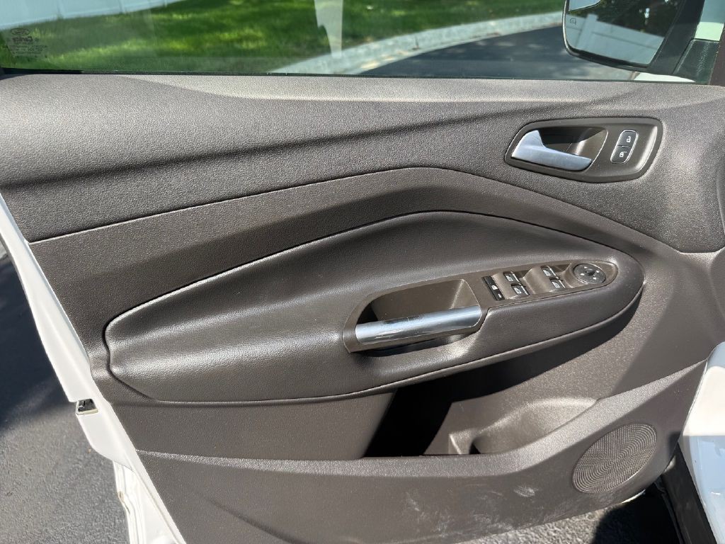2019 Ford Escape Image 27