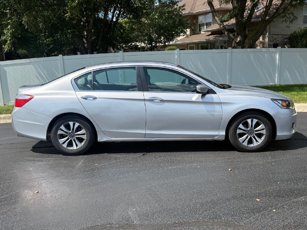 2013 Honda Accord Image 4